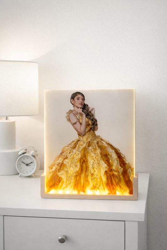 Cuadro LED Personalizado 8x10 con Luz Cálida /Marco de Vidrio + Base de Madera/Regalo con Foto